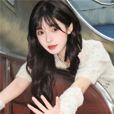 踉跄女孩